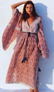 Buggy Loulou Quilted Kaftan - Nantucket Red and Blue Grey Sz. L